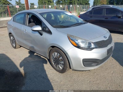 KIA RIO 2015
