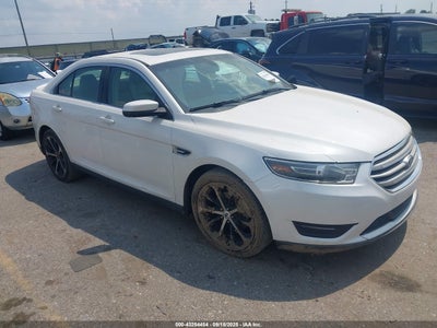 FORD TAURUS 2016