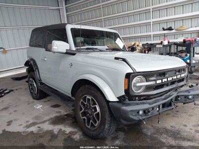 FORD BRONCO 2023