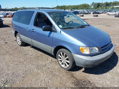 TOYOTA SIENNA 2000