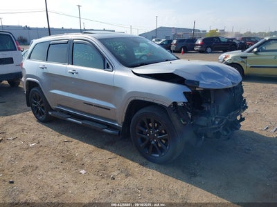 JEEP GRAND CHEROKEE 2017