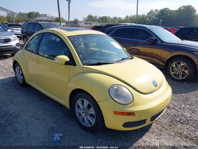 VOLKSWAGEN NEW BEETLE 2009