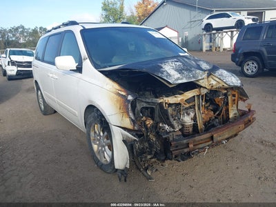 KIA SEDONA 2008