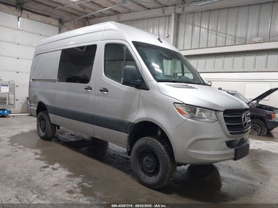 MERCEDES-BENZ SPRINTER 2500 2024