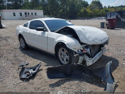 FORD MUSTANG 2010