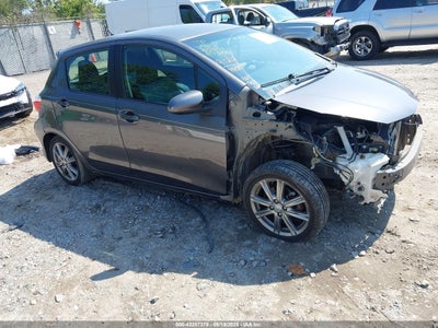 TOYOTA YARIS 2012