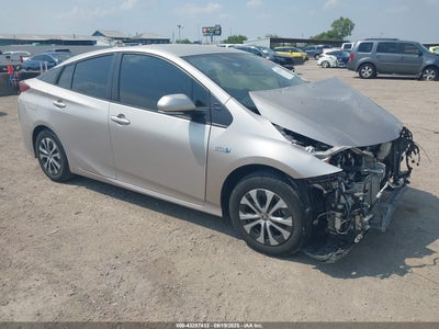 TOYOTA PRIUS PRIME 2021