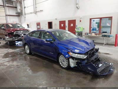 FORD FUSION HYBRID 2015