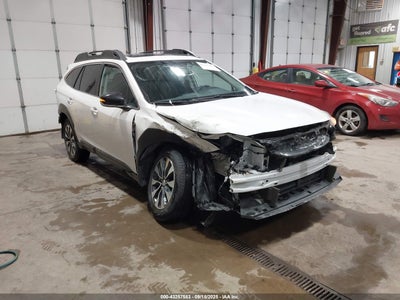 SUBARU OUTBACK 2023
