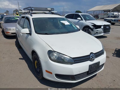 VOLKSWAGEN JETTA SPORTWAGEN 2012