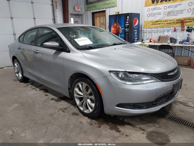 CHRYSLER 200 2015