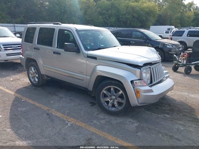 JEEP LIBERTY 2012