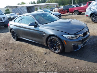 BMW M4 2016