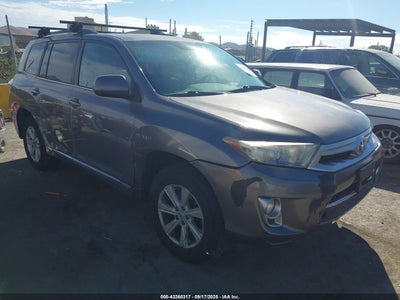 TOYOTA HIGHLANDER HYBRID 2011