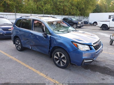 SUBARU FORESTER 2017