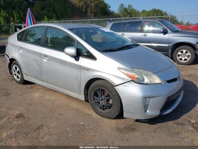 TOYOTA PRIUS 2013