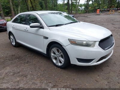 FORD TAURUS 2016