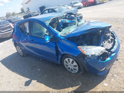 TOYOTA PRIUS C 2012