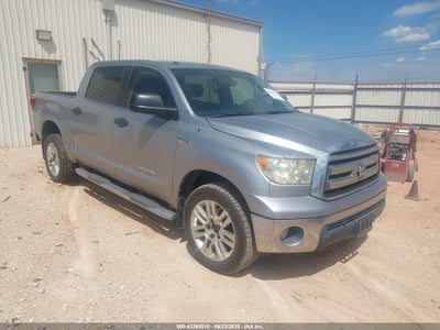 TOYOTA TUNDRA 2013