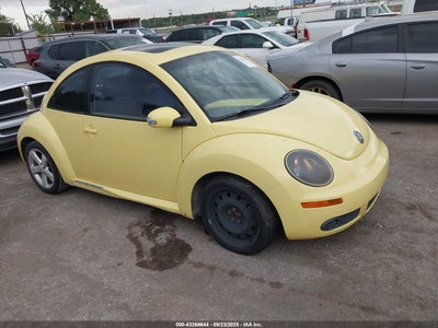 VOLKSWAGEN NEW BEETLE 2006