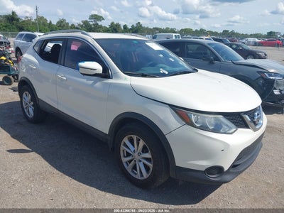 NISSAN ROGUE SPORT 2017