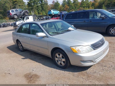 TOYOTA AVALON 2001