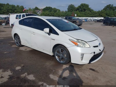 TOYOTA PRIUS 2013