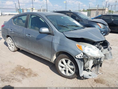 NISSAN VERSA 2014