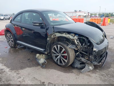 VOLKSWAGEN BEETLE 2012