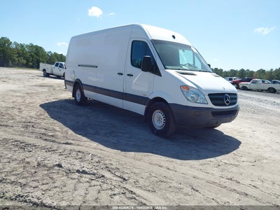 MERCEDES-BENZ SPRINTER 2500 2011
