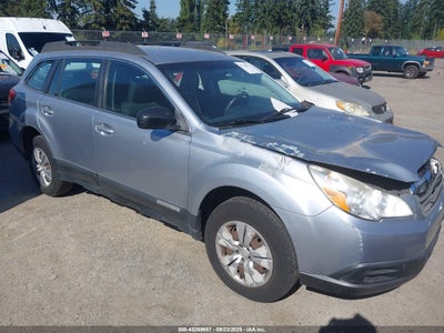 SUBARU OUTBACK 2012