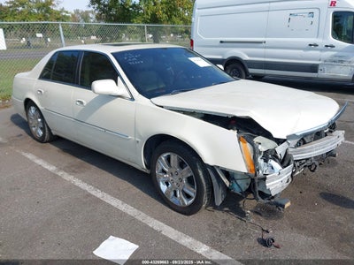 CADILLAC DTS 2008