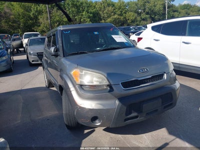 KIA SOUL 2011