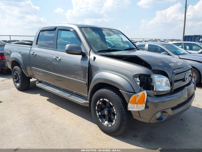 TOYOTA TUNDRA 2004