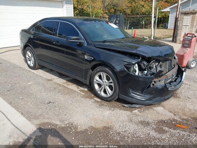 FORD TAURUS 2015