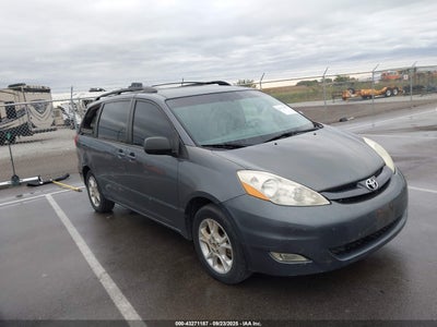 TOYOTA SIENNA 2006