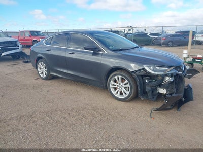 CHRYSLER 200 2015