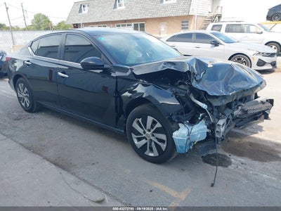 NISSAN ALTIMA 2020