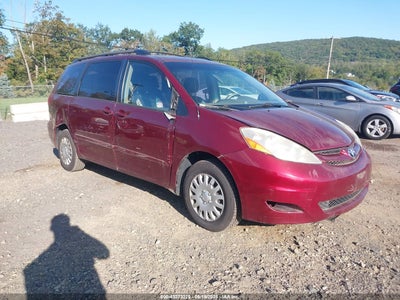 TOYOTA SIENNA 2009