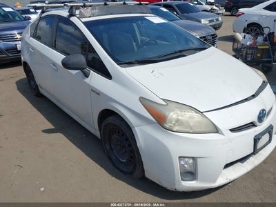 TOYOTA PRIUS 2011