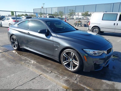 BMW M4 2017