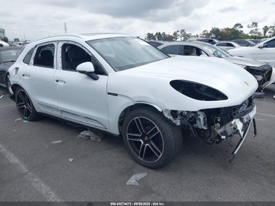 PORSCHE MACAN 2021