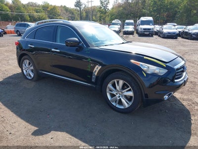 INFINITI QX70 2014