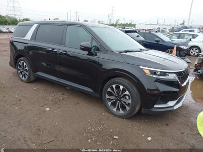 KIA CARNIVAL MPV 2023