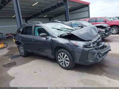 SUBARU OUTBACK 2025