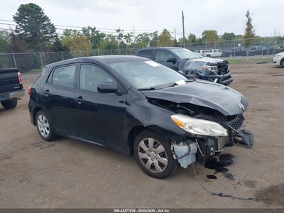 TOYOTA MATRIX 2011
