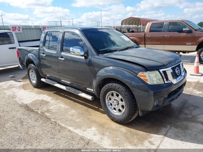 NISSAN FRONTIER 2012