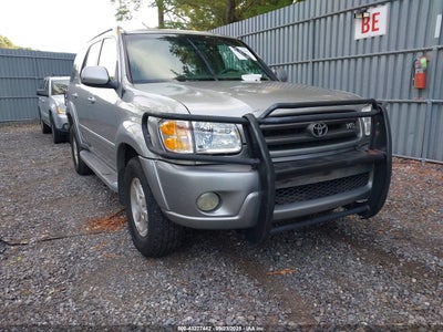 TOYOTA SEQUOIA 2004