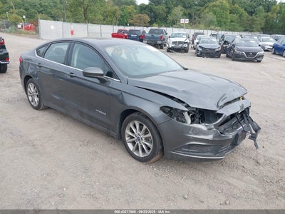 FORD FUSION HYBRID 2017