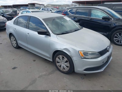 VOLKSWAGEN JETTA 2011